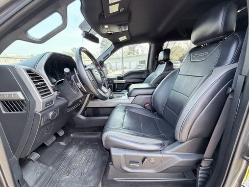 Used 2017 Ford F150 Raptor w/ Equipment Group 802A Luxury image 19