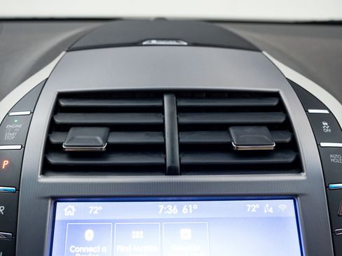 Used 2020 Lincoln MKZ Reserve AWD/4WD image 26