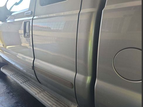 Used 2004 Ford F350 XL image 7