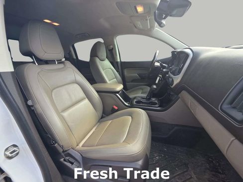 Used 2018 GMC Canyon SLT w/ Driver Alert Package RWD image 8