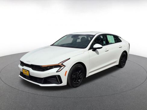 Used 2025 Kia K5 LXS FWD image 7