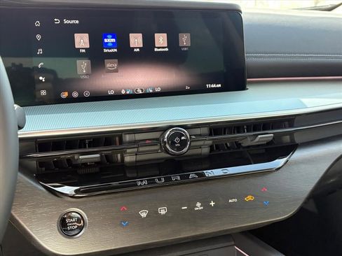 New 2026 Nissan Murano Platinum image 13