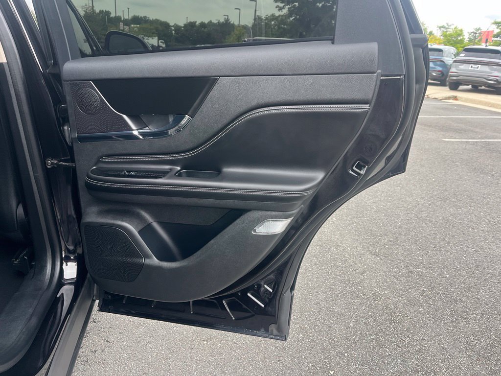 Certified 2023 Lincoln Corsair AWD w/ Equipment Group 101A image 20