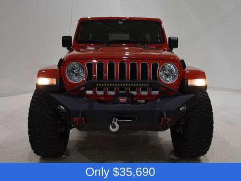 Used 2022 Jeep Wrangler Unlimited Sahara w/ Cold Weather Group image 2