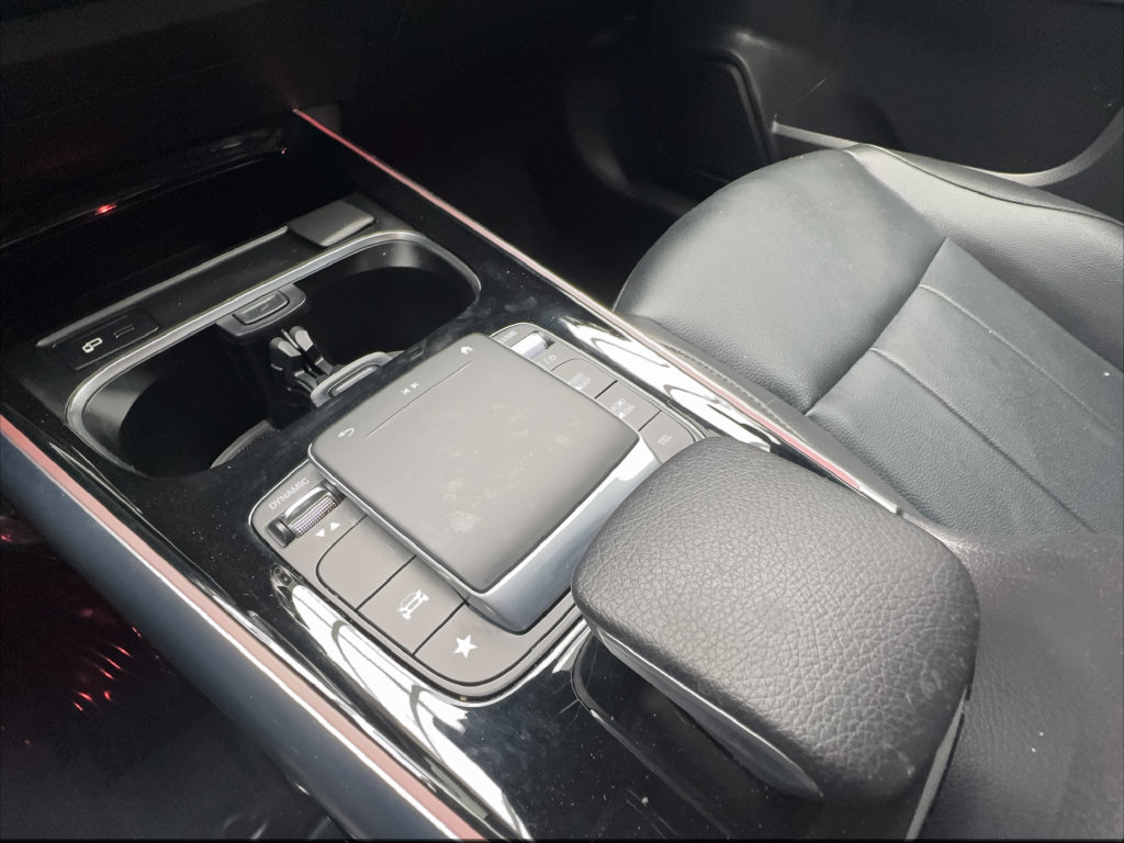 Used 2022 Mercedes-Benz GLA 250 4MATIC w/ Premium Package Lite image 46