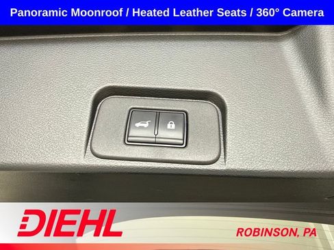 Used 2025 Nissan Rogue SL w/ SL Premium Package AWD/4WD image 10