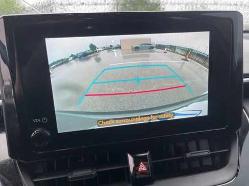 Used 2023 Toyota Corolla Cross AWD Hybrid image 24