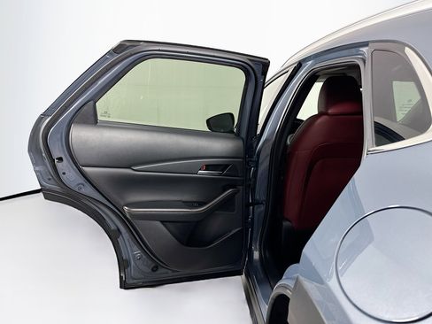 Used 2025 MAZDA CX-30 AWD 2.5 S w/ Preferred Package image 26