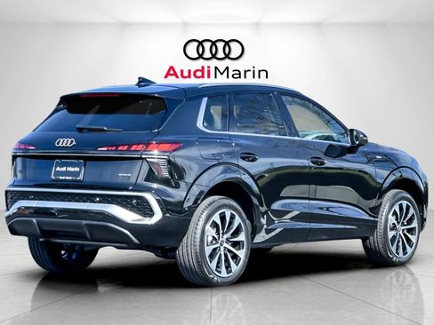 New 2026 Audi Q3 quattro 2.0T image 5