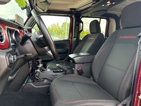 Used 2021 Jeep Gladiator Rubicon AWD/4WD image 14