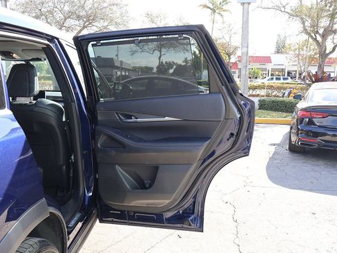 Used 2023 INFINITI QX60 Luxe w/ Cargo Package FWD image 29