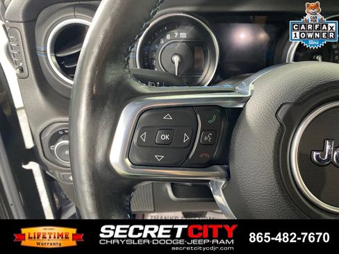 Used 2023 Jeep Wrangler Unlimited Rubicon 4xe w/ Cold Weather Group AWD/4WD image 14