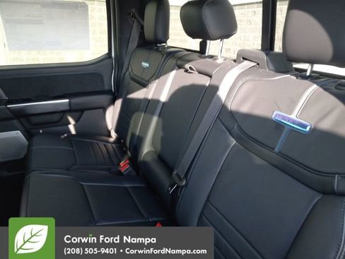 New 2026 Ford F450 Platinum w/ FX4 Off-Road Package image 25
