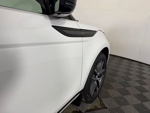 New 2026 Land Rover Range Rover Evoque S image 30