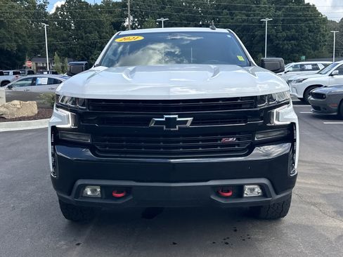 Used 2021 Chevrolet Silverado 1500 LT Trail Boss w/ Bed Protection Package AWD/4WD image 3