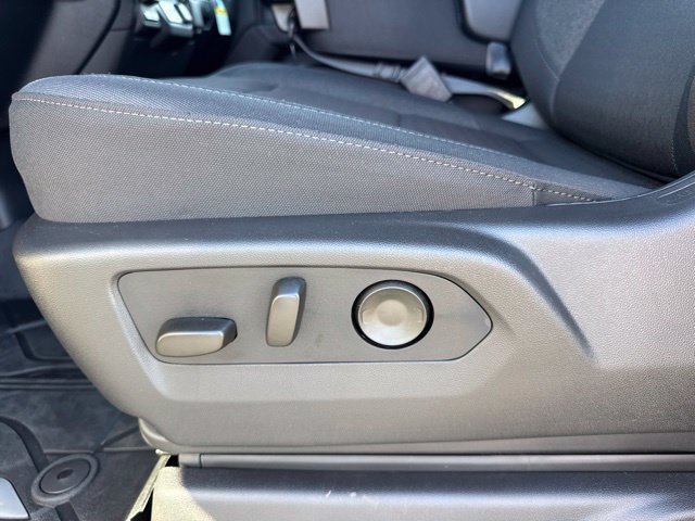 New 2026 Chevrolet Silverado 2500 Custom w/ Custom Value Package AWD/4WD image 16