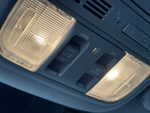 Used 2018 Honda CR-V EX-L image 21