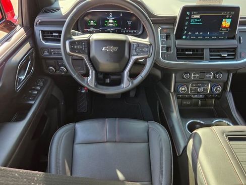 Used 2023 Chevrolet Suburban RST image 15