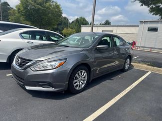 Used 2016 Nissan Altima 2.5 S w/ Power Driver Seat Package FWD video 1