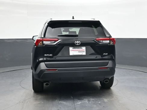 Used 2023 Toyota RAV4 XLE image 5