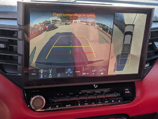 Used 2025 Toyota Tundra TRD Pro AWD/4WD image 18