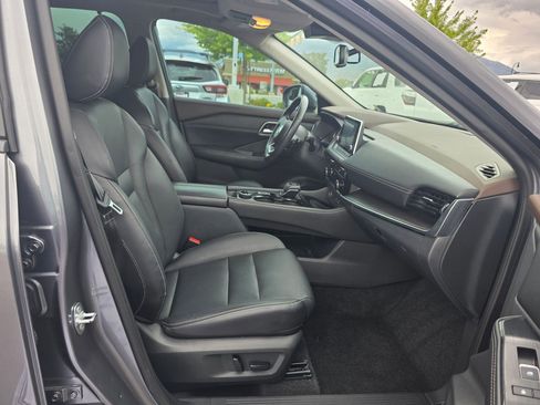 Used 2021 Nissan Rogue SL image 33