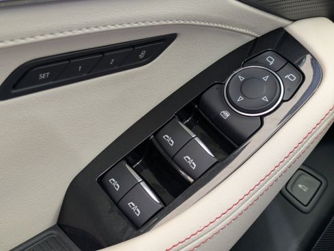 Certified 2025 Cadillac CT5 V image 20