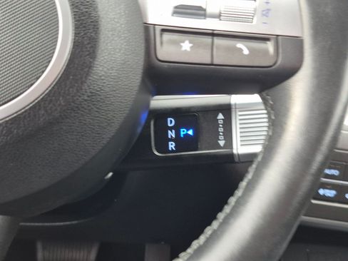Certified 2024 Hyundai Kona Limited FWD image 27
