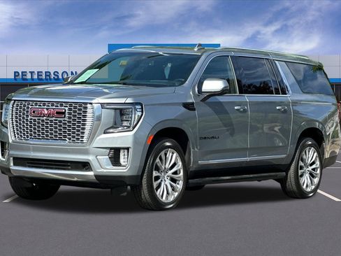 Certified 2024 GMC Yukon XL Denali AWD/4WD image 8