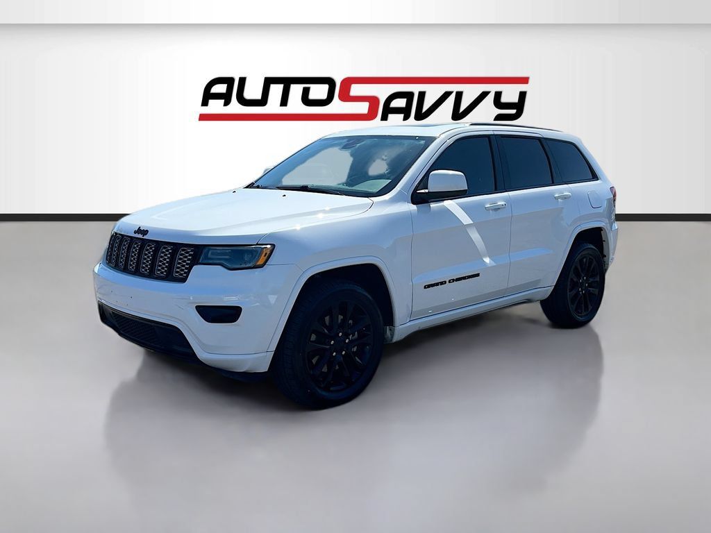 Used 2021 Jeep Grand Cherokee Laredo X AWD/4WD image 3