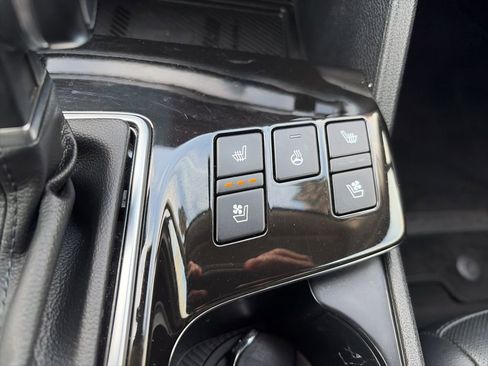 Used 2023 Kia Sportage SX image 18