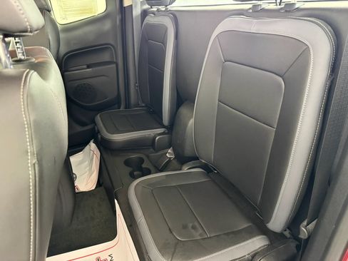 Used 2015 Chevrolet Colorado Z71 AWD/4WD image 28