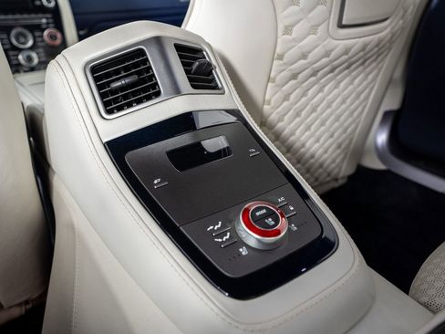 Used 2018 Aston Martin Lagonda image 24