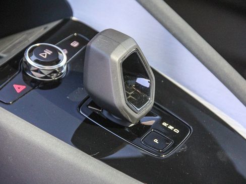 Used 2024 Polestar Polestar 2 image 19