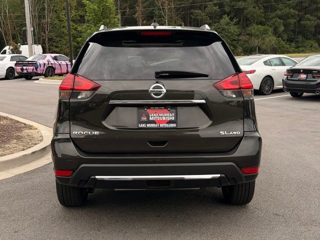 Used 2017 Nissan Rogue SL w/ SL Premium Package AWD/4WD image 10