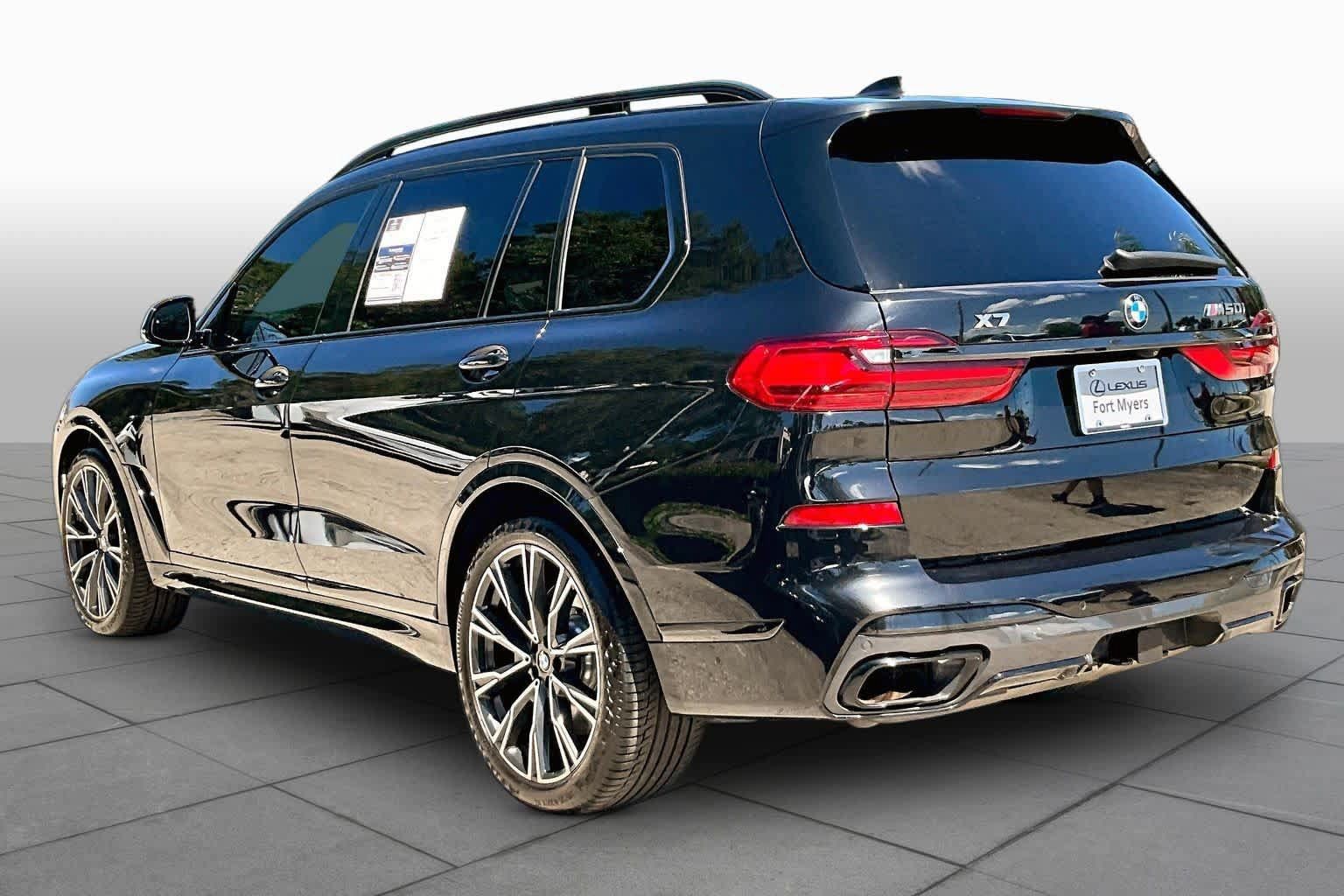 Used 2021 BMW X7 M50i w/ Executive Package AWD/4WD image 12