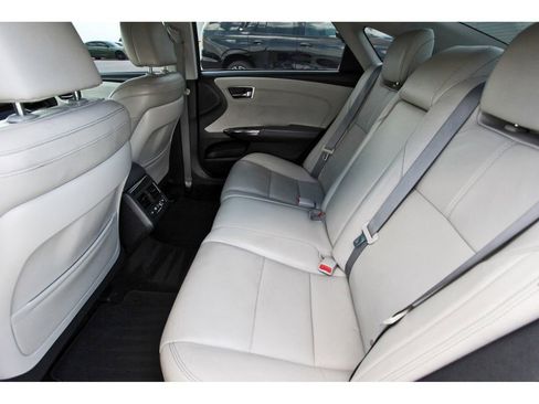 Used 2013 Toyota Avalon Limited FWD image 7