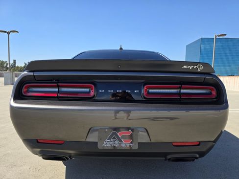 Used 2023 Dodge Challenger SRT Hellcat w/ Plus Package RWD image 7