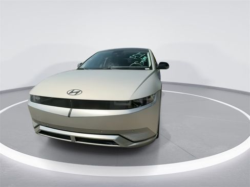 New 2024 Hyundai Ioniq 5 Limited image 4