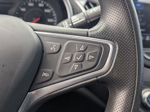 Used 2023 Chevrolet Malibu LT image 17