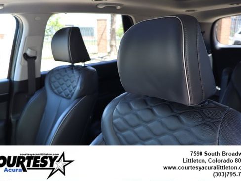 Used 2022 Hyundai Palisade Limited w/ Cargo Package AWD/4WD image 22