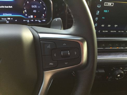 Used 2024 Chevrolet Silverado 1500 LTZ w/ Technology Package image 16