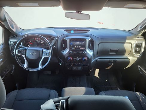 Used 2021 Chevrolet Silverado 1500 RST w/ Bed Protection Package AWD/4WD image 10