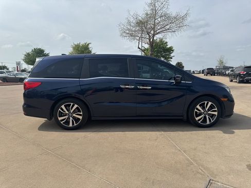 Used 2022 Honda Odyssey Touring image 8