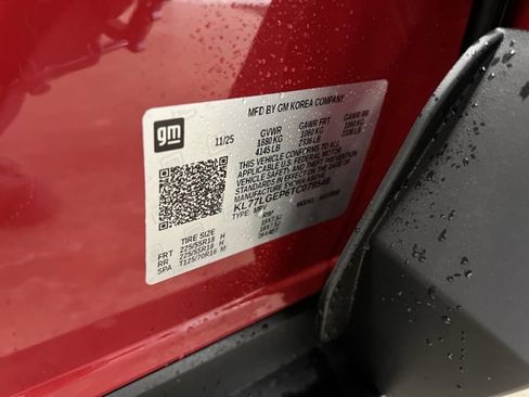 New 2026 Chevrolet Trax RS w/ Driver Confidence Package image 34