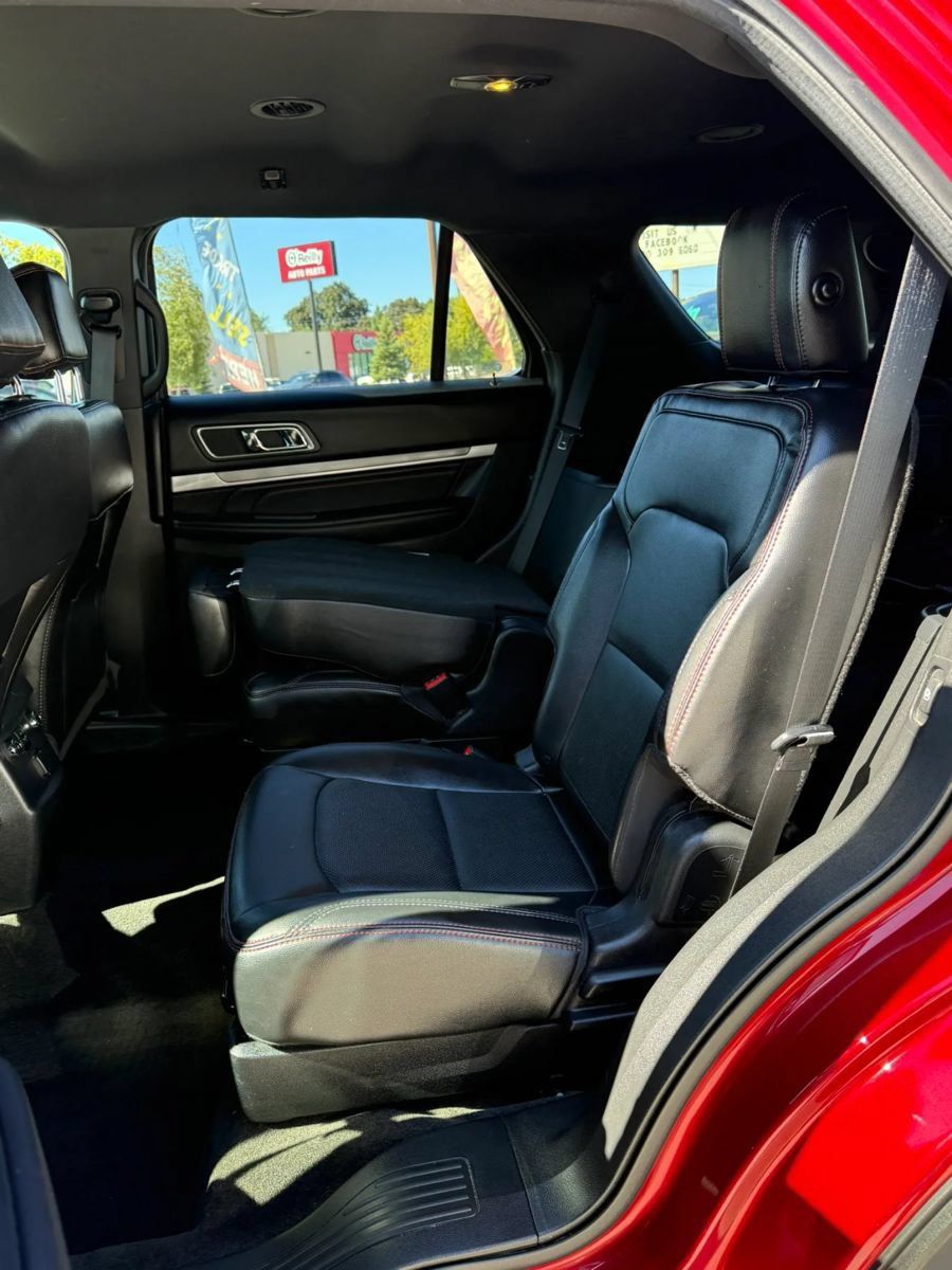 Used 2017 Ford Explorer Sport AWD/4WD image 14