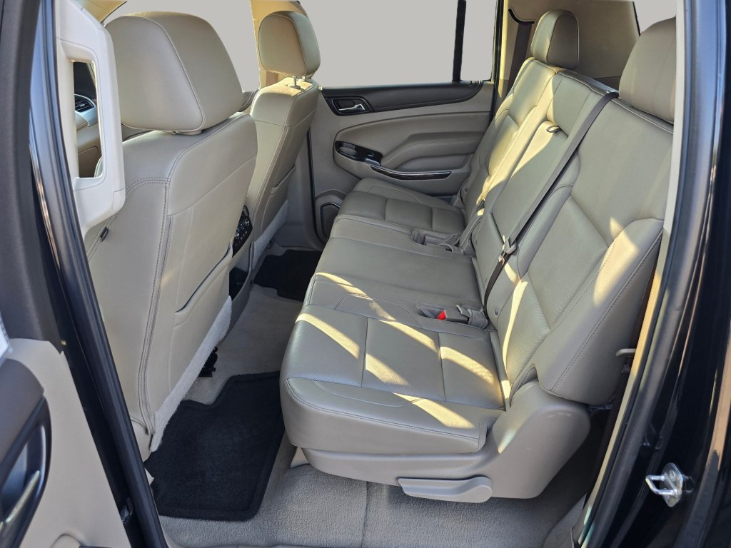 Used 2019 GMC Yukon XL SLT w/ Open Road Package AWD/4WD image 28