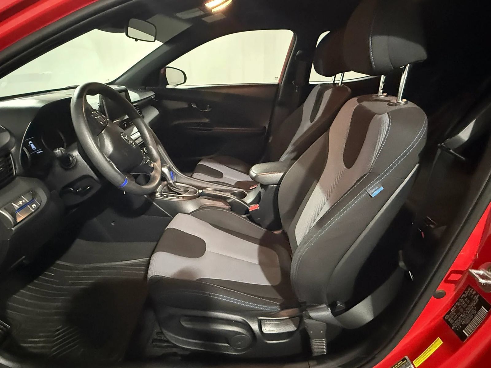 Used 2019 Hyundai Veloster 2.0 FWD image 26