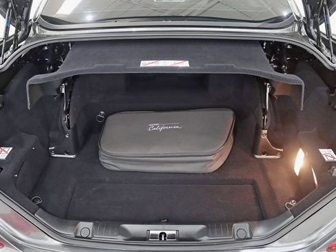 Used 2016 Ferrari California T RWD image 34