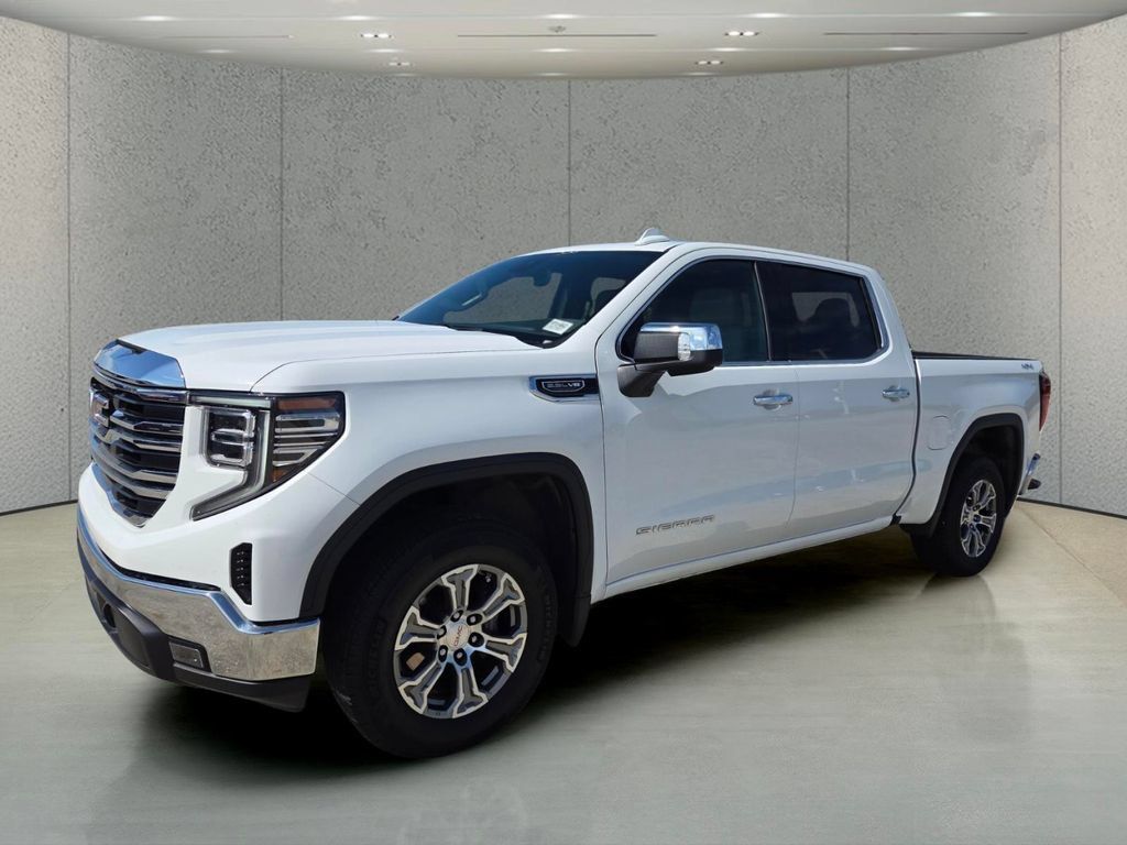 Used 2025 GMC Sierra 1500 SLT AWD/4WD image 9